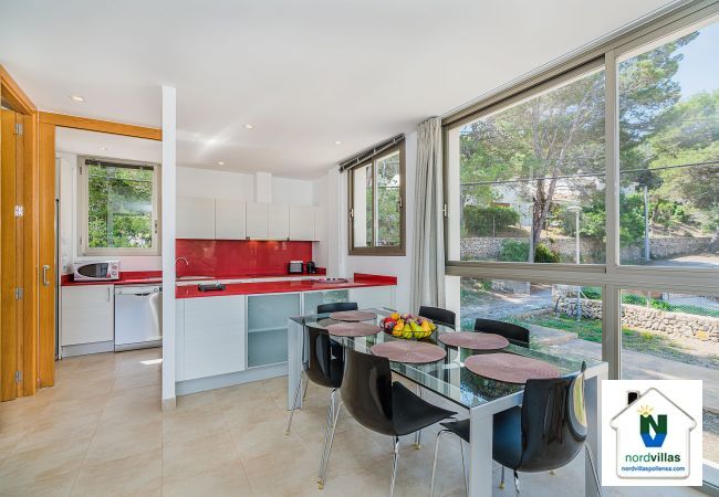 Chalet in Cala Sant Vicenç - MOLINS 4  ref. CS04 Chalet in Cala Sant Vicenç - MOLINS 4  ref. CS04