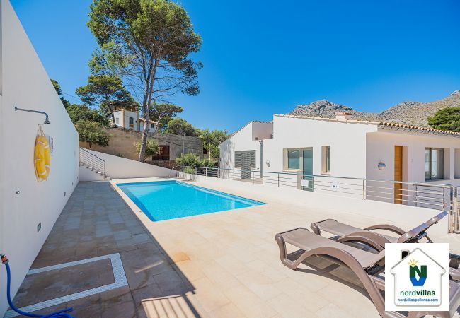 Chalet in Cala Sant Vicenç - MOLINS 7  ref. CS07 Chalet in Cala Sant Vicenç - MOLINS 7  ref. CS07