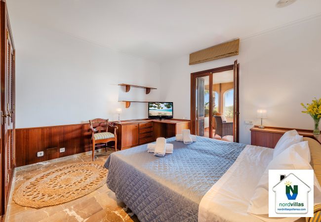 Villa in Pollensa / Pollença - Luxury Villa EL VILA 133 Ref. VP88 Villa in Pollensa / Pollença - Luxury Villa EL VILA 133 Ref. VP88