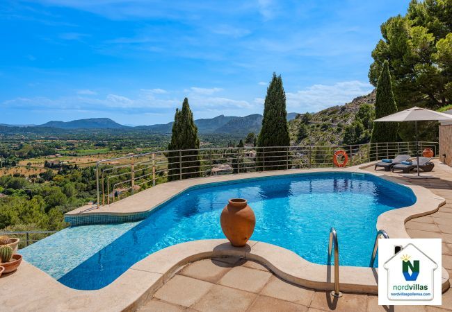 Villa in Pollensa / Pollença - Luxury Villa EL VILA 133 Ref. VP88 Villa in Pollensa / Pollença - Luxury Villa EL VILA 133 Ref. VP88