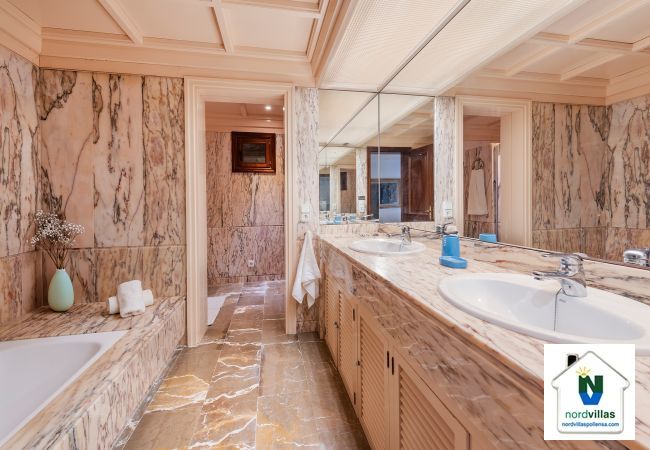 Villa in Pollensa / Pollença - Luxury Villa EL VILA 133 Ref. VP88 Villa in Pollensa / Pollença - Luxury Villa EL VILA 133 Ref. VP88