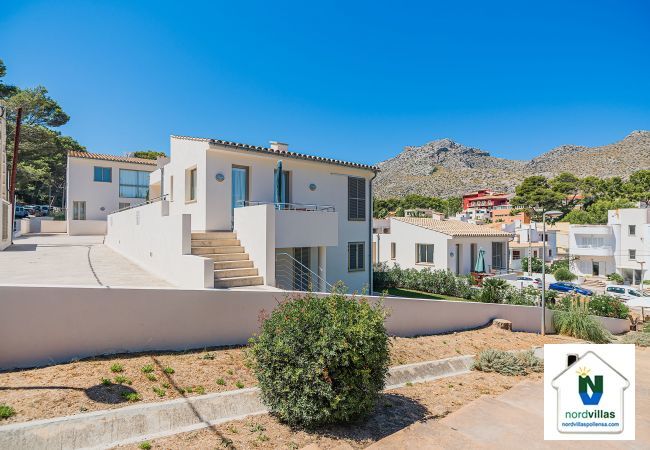 Chalet en Cala Sant Vicenç - MOLINS 2  ref. CS02 Chalet en Cala Sant Vicenç - MOLINS 2  ref. CS02