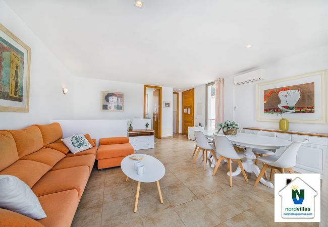 Chalet in Cala Sant Vicenç - MOLINS 6  ref. CS06 Chalet in Cala Sant Vicenç - MOLINS 6  ref. CS06