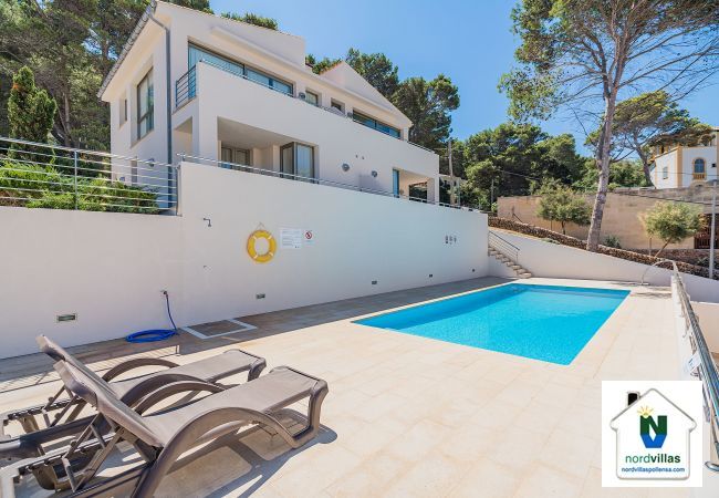 Chalet in Cala Sant Vicenç - MOLINS 6  ref. CS06 Chalet in Cala Sant Vicenç - MOLINS 6  ref. CS06