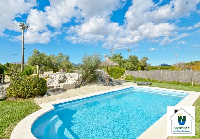 Pool, garden and views Pool, garden and views