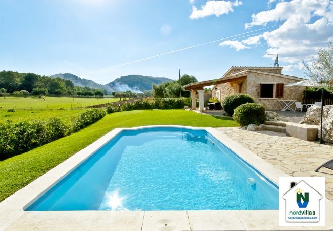 Country house in Alcudia - Finca Can Xavi Country house in Alcudia - Finca Can Xavi