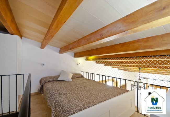 Master bedroom in loft Master bedroom in loft