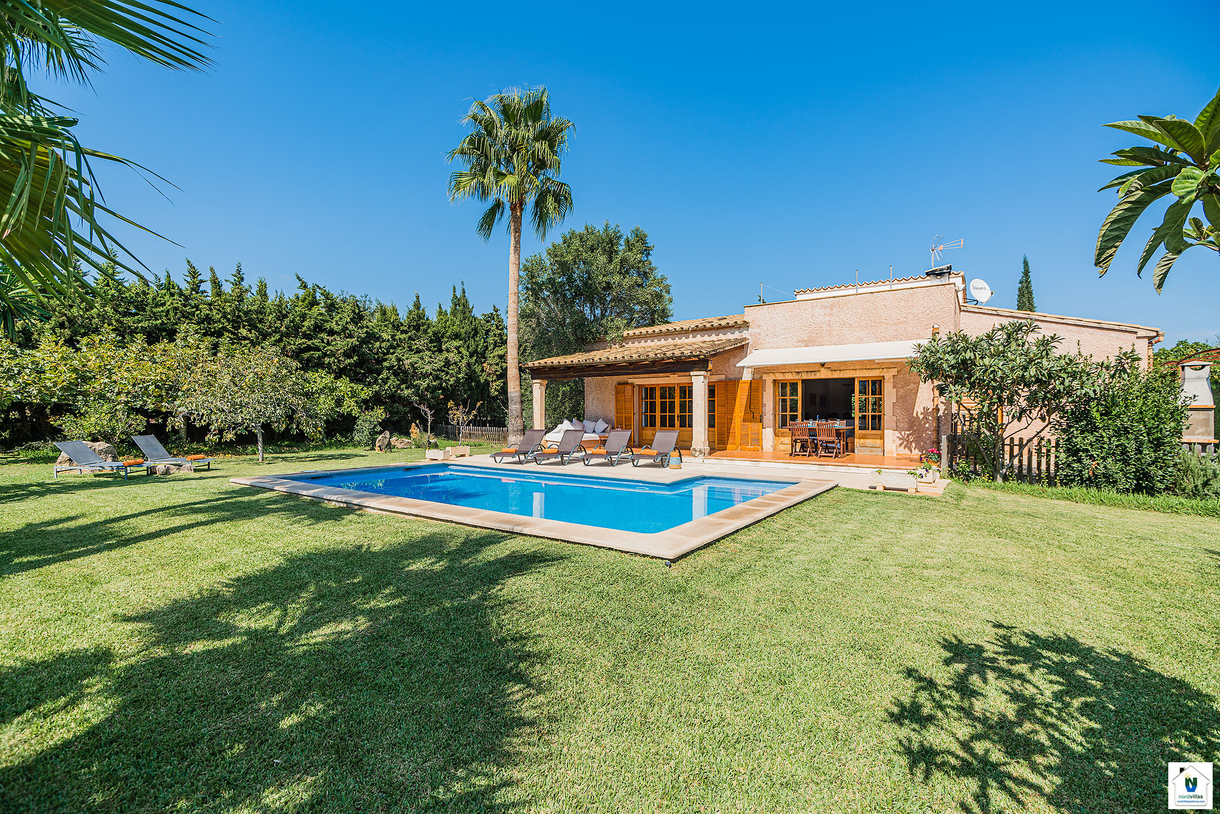 Villa/Dettached house in Pollensa / Pollença - MANYANI   Ref: VP44