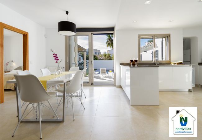 Chalet in Port de Pollença - VILLA HOLLAND (11 pax)  Ref. PP11 Chalet in Port de Pollença - VILLA HOLLAND (11 pax)  Ref. PP11