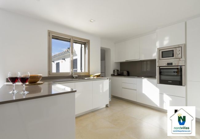 Chalet in Port de Pollença - VILLA HOLLAND (11 pax)  Ref. PP11 Chalet in Port de Pollença - VILLA HOLLAND (11 pax)  Ref. PP11