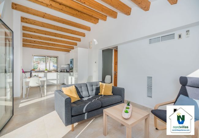 Chalet in Port de Pollença - VILLA HOLLAND (11 pax)  Ref. PP11 Chalet in Port de Pollença - VILLA HOLLAND (11 pax)  Ref. PP11