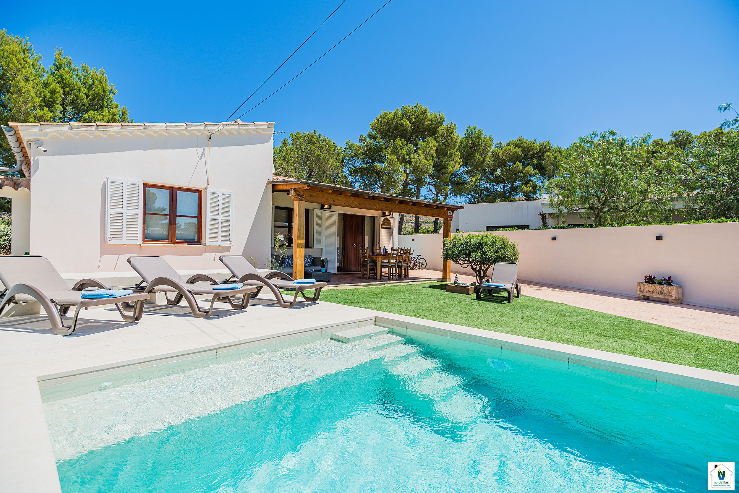 Villa/Dettached house in Puerto Pollensa - SINGALA 46   Ref: PP46