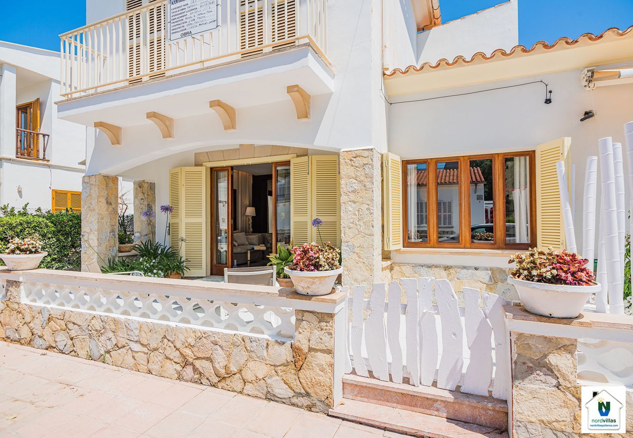 Villa in Port de Pollença - Chalet Hibiscus Villa in Port de Pollença - Chalet Hibiscus