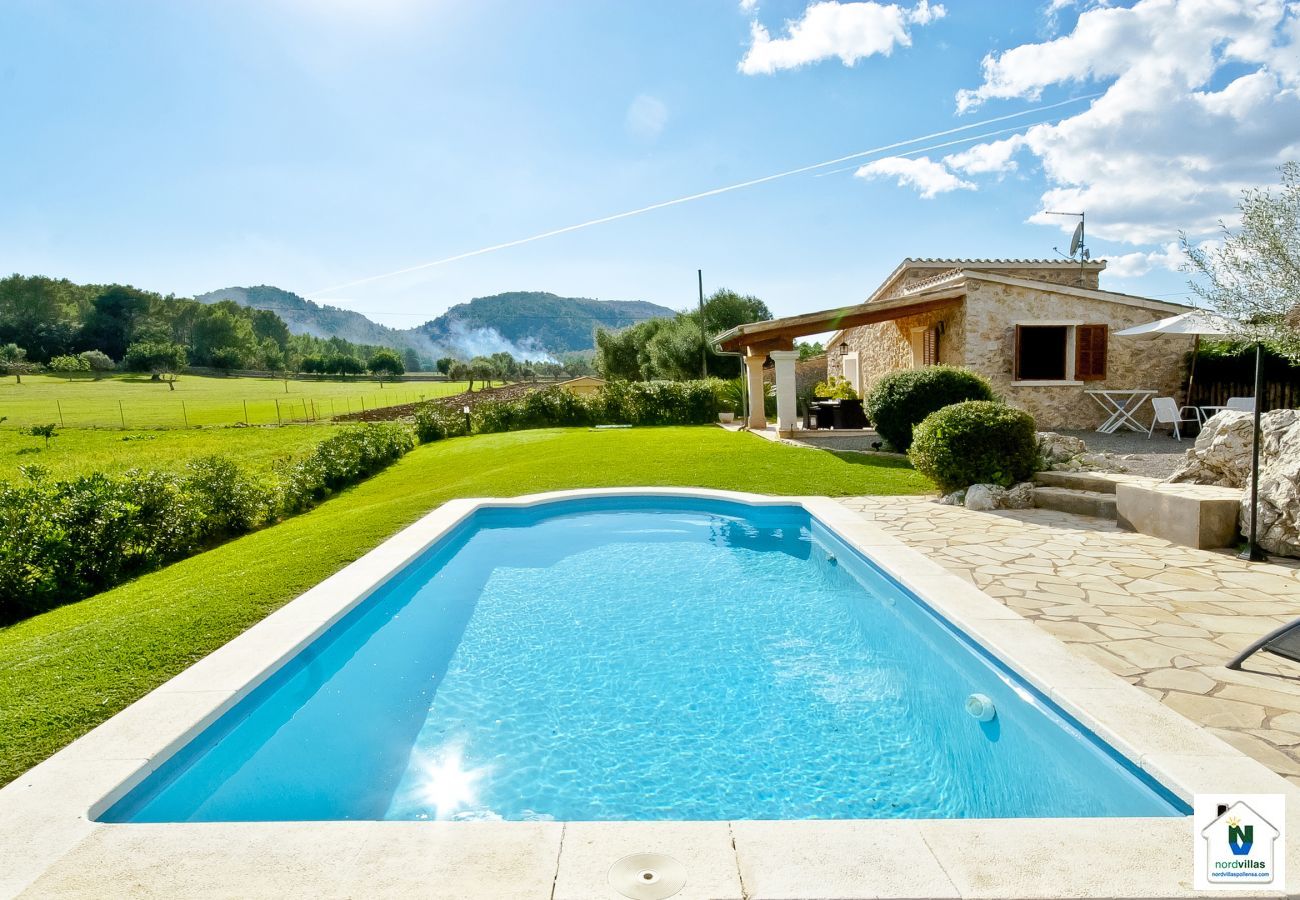 Country house in Alcudia - Finca Can Xavi Country house in Alcudia - Finca Can Xavi