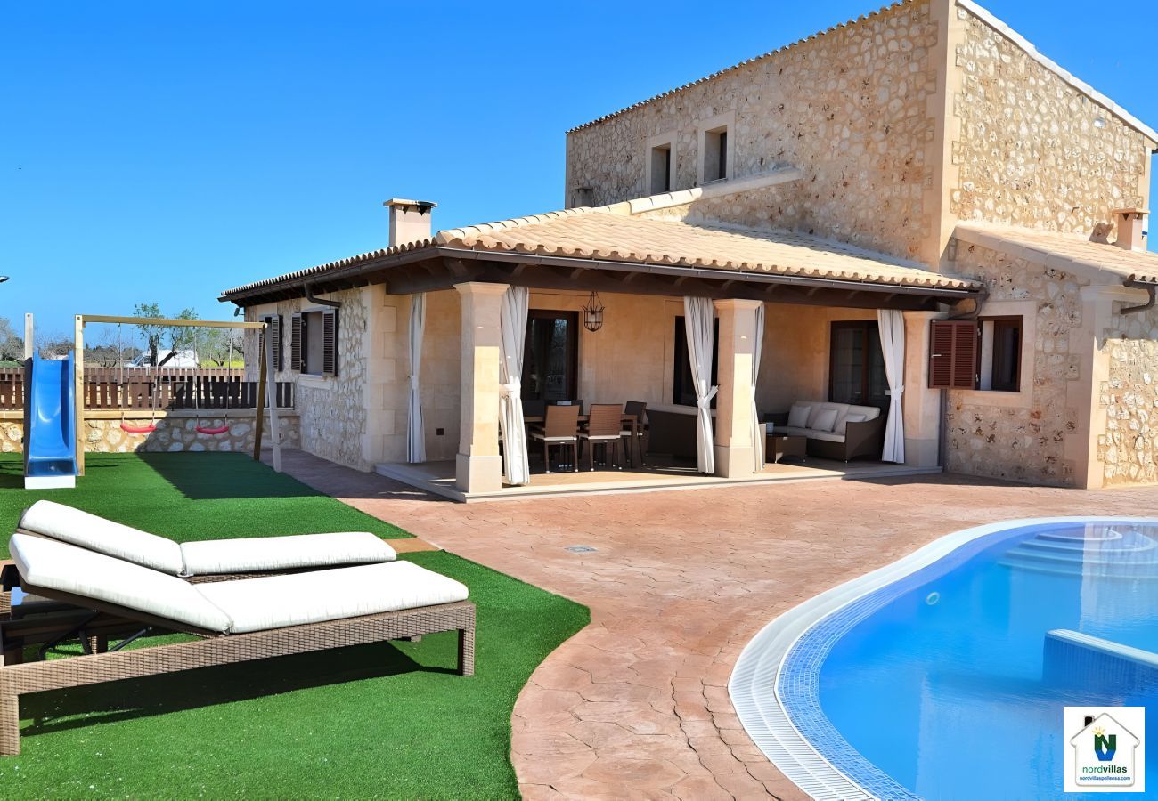 Beautiful finca with pool. Majorca